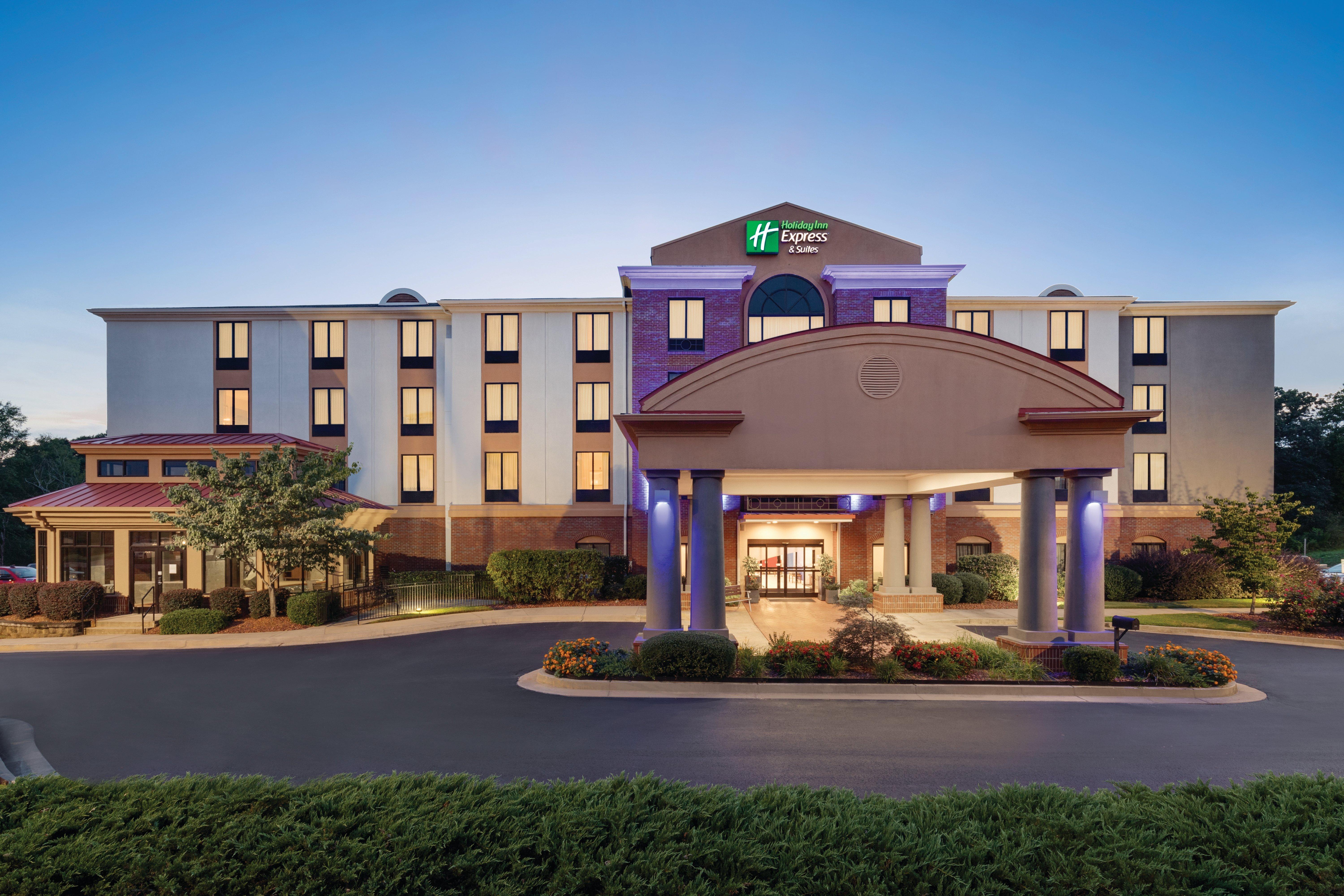 Holiday Inn Express Hotel & Suites Lavonia, An Ihg Hotel Exterior photo